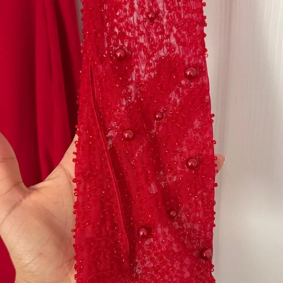 Chic Long Sleeve Red Dress - Picture 4 of 7